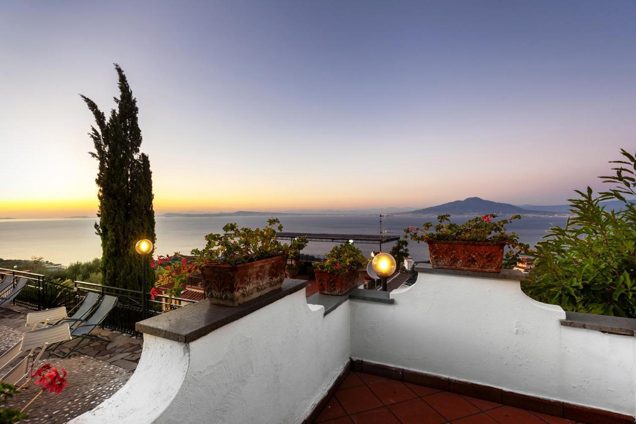 Amore Rentals - Villa Bianca Sorrento Luaran gambar