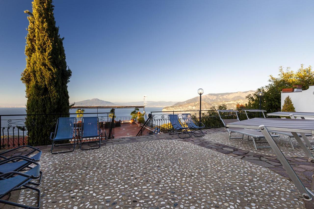 Amore Rentals - Villa Bianca Sorrento Luaran gambar
