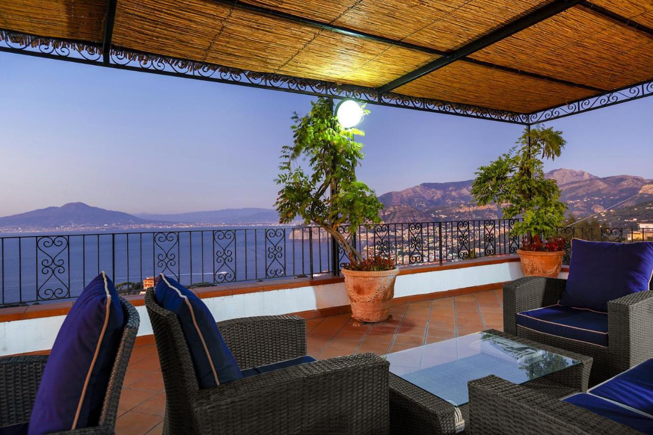Amore Rentals - Villa Bianca Sorrento Luaran gambar