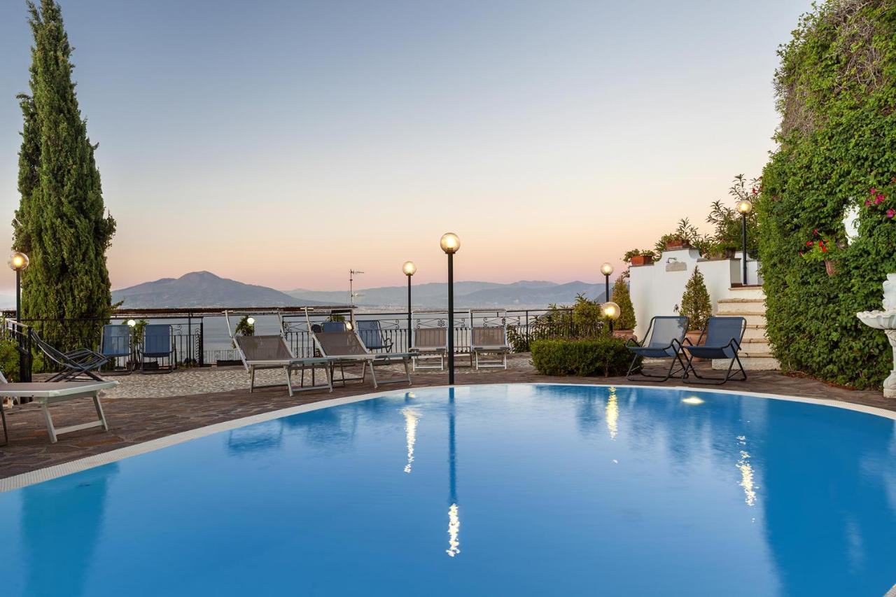 Amore Rentals - Villa Bianca Sorrento Luaran gambar